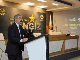 Van’da girişimcilik zirvesi düzenlendi
