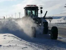 Van’da kardan dolayı kapanan 625 yoldan 408’i açıldı
