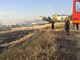 Van’da örtü üstü yangını
