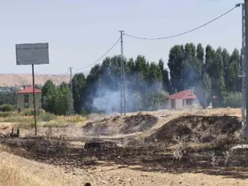 Van’da örtü üstü yangını
