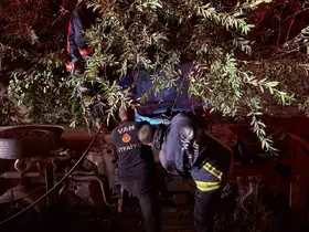 Van’da otomobil su kanalına düştü: 1 yaralı
