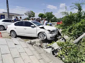 Van’da trafik kazası:2 yaralı
