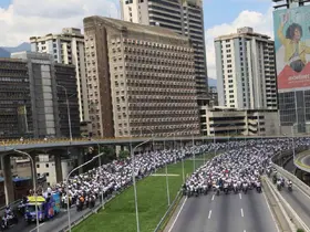 Venezuela’da ABD yaptırımlarının kaldırılması için başlatılan yürüyüş başkentte sona erdi
