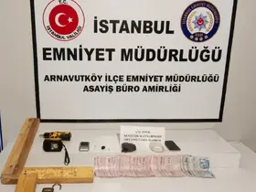 Vidaladıkları kalasların arasına zulalanan uyuşturucuyu polis buldu
