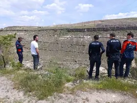 Viyadükte mahsur kalan genç kurtarıldı
