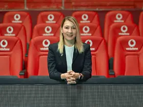 Vodafone, kadın voleybolunun yanında durmaya devam ediyor
