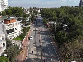 Yağış sonrası bozulan yollar onarılıyor
