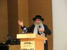 Yahudi Haham Weiss: "İsrail şeytani bir yapıdır"
