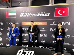 Yakın Doğu Koleji öğrencisi Deniz Turan’dan, AJP Türkiye Jiu-Jitsu Şampiyonası’nda 2 madalya
