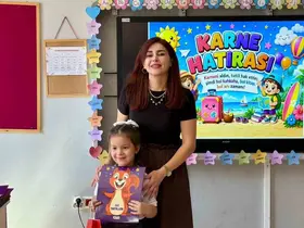 Yaklaşık 18 milyon öğrenci karnelerini alarak yaz tatiline girdi
