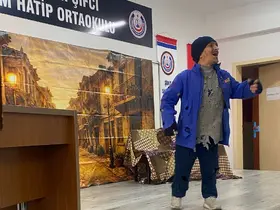 Yalnız bir adamın hikâyesi" yıllar sonra Ayvalık’ta sahneye taşınıyor
