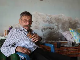 Yalnız kalmıştı, yavruyken kurtardığı ’sincap’ dostu oldu
