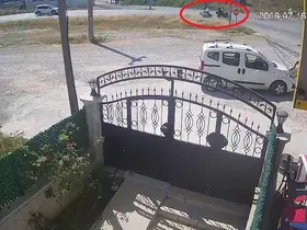 Yalova’da karı kocanın öldüğü kaza anı saniye saniye kameraya yansıdı
