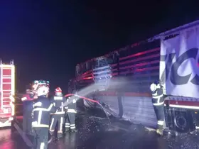 Yalova’da tır yangını
