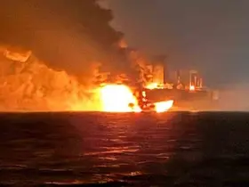 Yangın çıkan geminin ardından tanker de patlama yaşandı