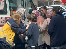 Yangında yaralanan özel ihtiyaç sahibi çocuk gözyaşlarına boğuldu
