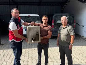 Yaralı halde bulunan leylek, koruma altına alındı
