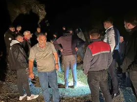 Yaylada kalp krizi geçirerek hayatını kaybeden şahsın cenazesi AFAD ekiplerince özel araçlarla indirildi

