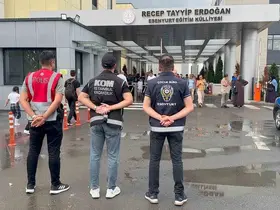 Yeni eğitim öğretim yılında polis ekipleri göz açtırmadı
