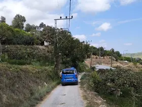 Yeni nişanlı çifti ölüm ayırdı: Önce elektrik çarptı, sonra trafik kazası geçirdiler
