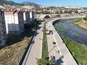 Yenice Caddesi trafiğe açıldı
