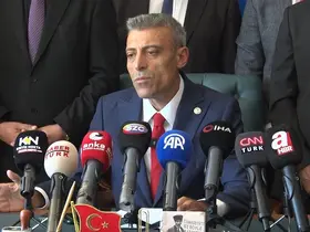 Yenilik Partisi’nden YENİ Parti’ye isim krizi için 3 Ekim’e kadar süre
