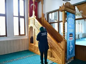 Yeşilyurt Belediyesi’nden Ramazan’da dört koldan temizlik seferberliği
