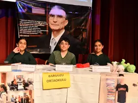 Yeşilyurt’ta öğrenciler "başarının sırrını" münazara ile tartıştı
