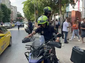 YKS’de zamana karşı yarış: Motorize zabıta ekipleri 11 öğrenciyi sınava yetiştirdi
