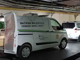Yolun karşısına geçerken aracın çarptığı yaşlı adam hayatını kaybetti
