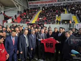 Yozgat Şehir Stadyumu, Bakan Osman Aşkın Bak’ın katılımıyla açıldı
