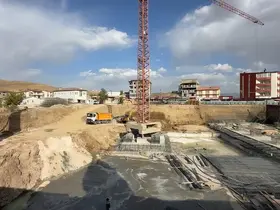 Yüksekova Devlet Hastanesinin inşaat çalışmaları devam ediyor
