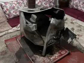 Yüksekova’da odun sobasında patlama: Bir aile ölümden döndü

