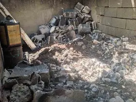 Yüksekova’da odunluk ve garaj yangını
