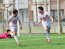 Yunusemre Belediyespor üst üste üçüncü kez şampiyon
