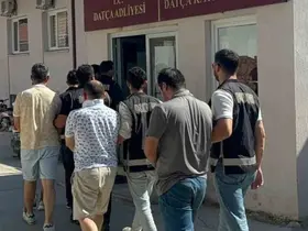Yurt dışına kaçmaya çalışan FETÖ üyeleri yakalandı
