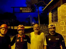 Yürüyüş sırasında yolunu kaybeden turisti AFAD kurtardı

