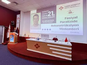 Yüz felcine yönelik güncel cerrahi yaklaşımlar Adana’da değerlendirildi
