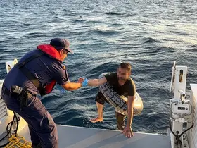 Yüzerek Yunanistan’a geçmeye çalıştı
