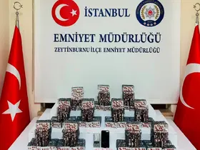 Zeytinburnu’nda 11 bin 60 sentetik ecza ele geçirildi
