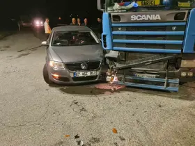 Zonguldak’ta tır ile otomobil çarpıştı
