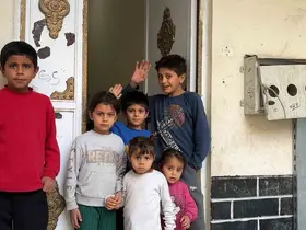 Zor şartlarda yaşayan 6 yetim çocuklu aile için yeni bir hayat başladı
