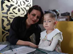 Zorlukları aşan küçük yürek: Fatma’nın okuma sevgisi evde filizleniyor
