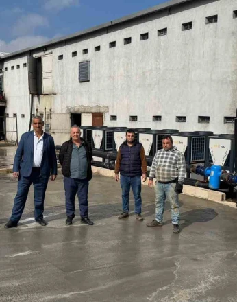 Alaplı Çayı’nda telef olmuş tavukların bulunmasının ardından tavuk çiftliği sahibi suçlamaları reddetti 