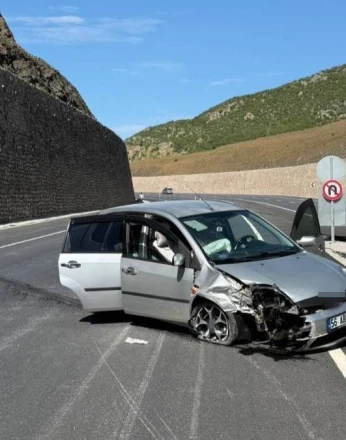 Bitlis’te trafik kazası: 5 yaralı 