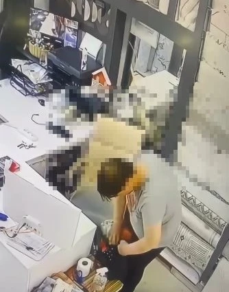 Çaldığı çantayla kaçan zanlı kısa sürede yakalandı 