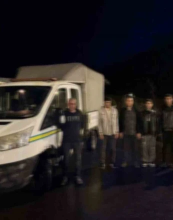 Çanakkale’de göçmen kaçakçılığı operasyonu: 6 organizatör ve 56 kaçak göçmen yakalandı