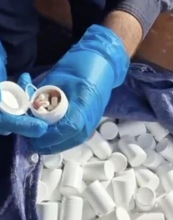 Çorum jandarmasından zehir tacirlerine dev darbe: 736 bin 217 uyuşturucu hap ele geçirildi