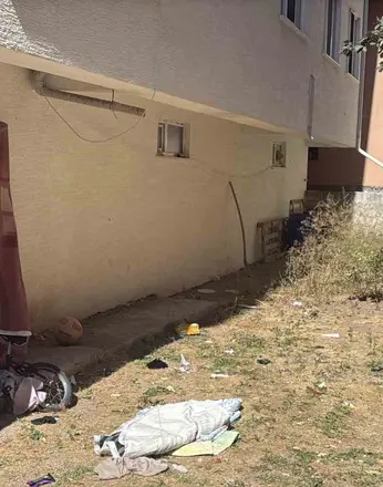 Eskişehir’de 4 yaşındaki çocuk balkondan düştü, yaralandı