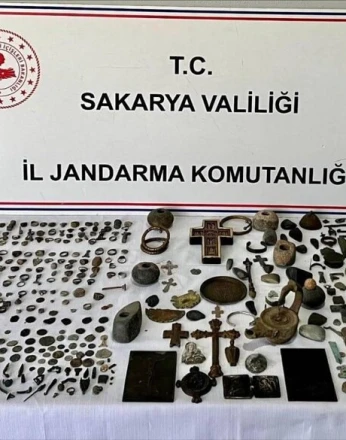 Jandarmadan ‘Anadolu Mirası’ operasyonu: 589 tarihi eser ele geçirildi